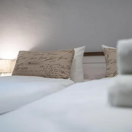 Ferienhaus-mila Apartment Schwarz (Mecklenburgische Seenplatte)